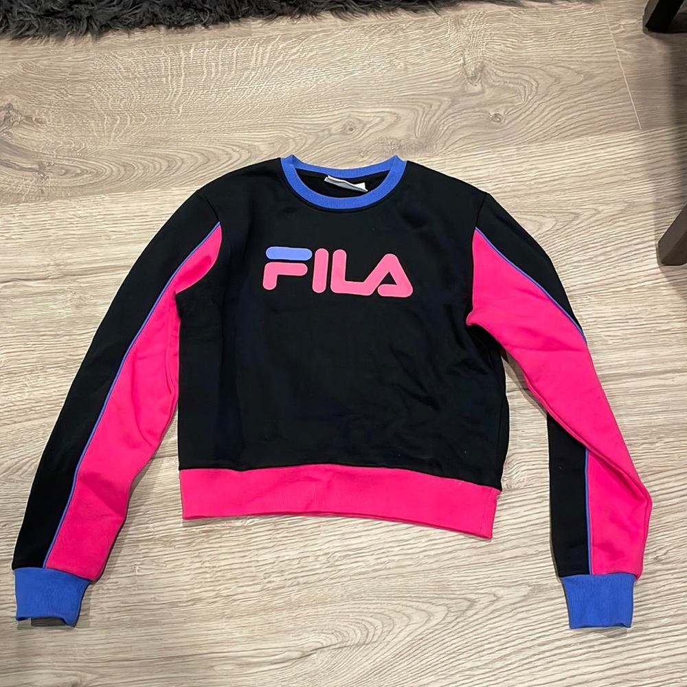 💟XS Fila sweater 🖤 - Picture 1 of 2
